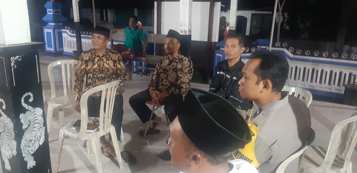 Koordinasi dan Silaturahmi Anggota SATINTELKAM Polres Blitar Kota Koordinasi dan Silaturahmi Anggota SATINTELKAM Polres Blitar Kota